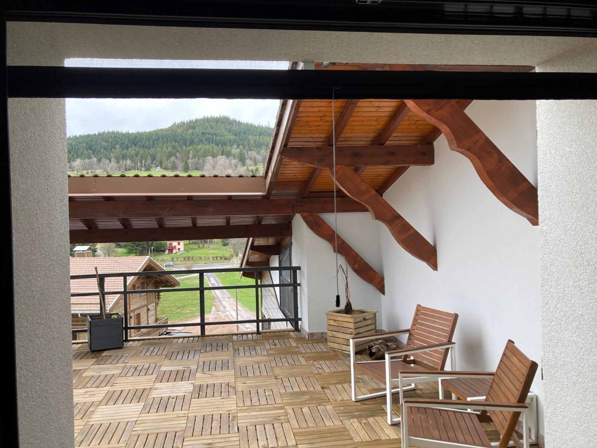 Au Domaine De Py Hotel เลอวัลแต็ง ภายนอก รูปภาพ